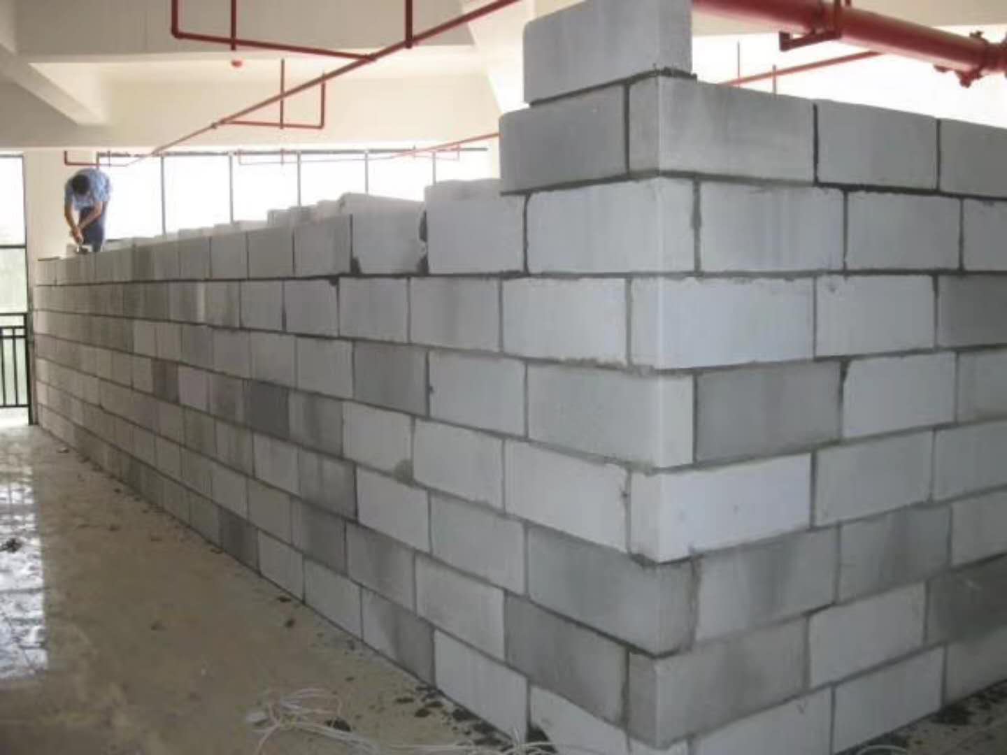 黄陂蒸压加气混凝土砌块承重墙静力和抗震性能的研究